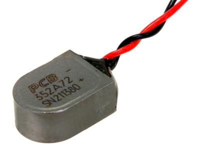 Accéléromètre piézoélectrique miniature (0.6 gm) ICP®, 10 mV/g, câble intégral 3 mètres...