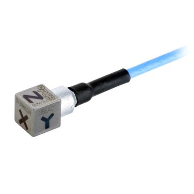 Accéléromètre triaxial miniature ICP® (1.0 g.) 5 mV/g • Sensibilité : 5 mV/g • Gamme de mesure : ±1...