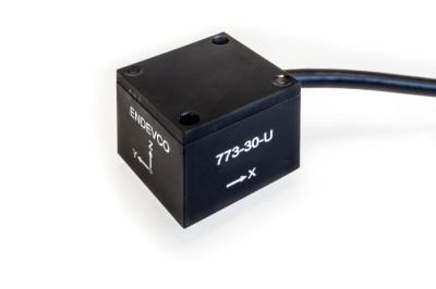 Capteur triaxial à capacité variable VC MEMS 10 g, montage par goujon Idéal pour les mesures de choc...